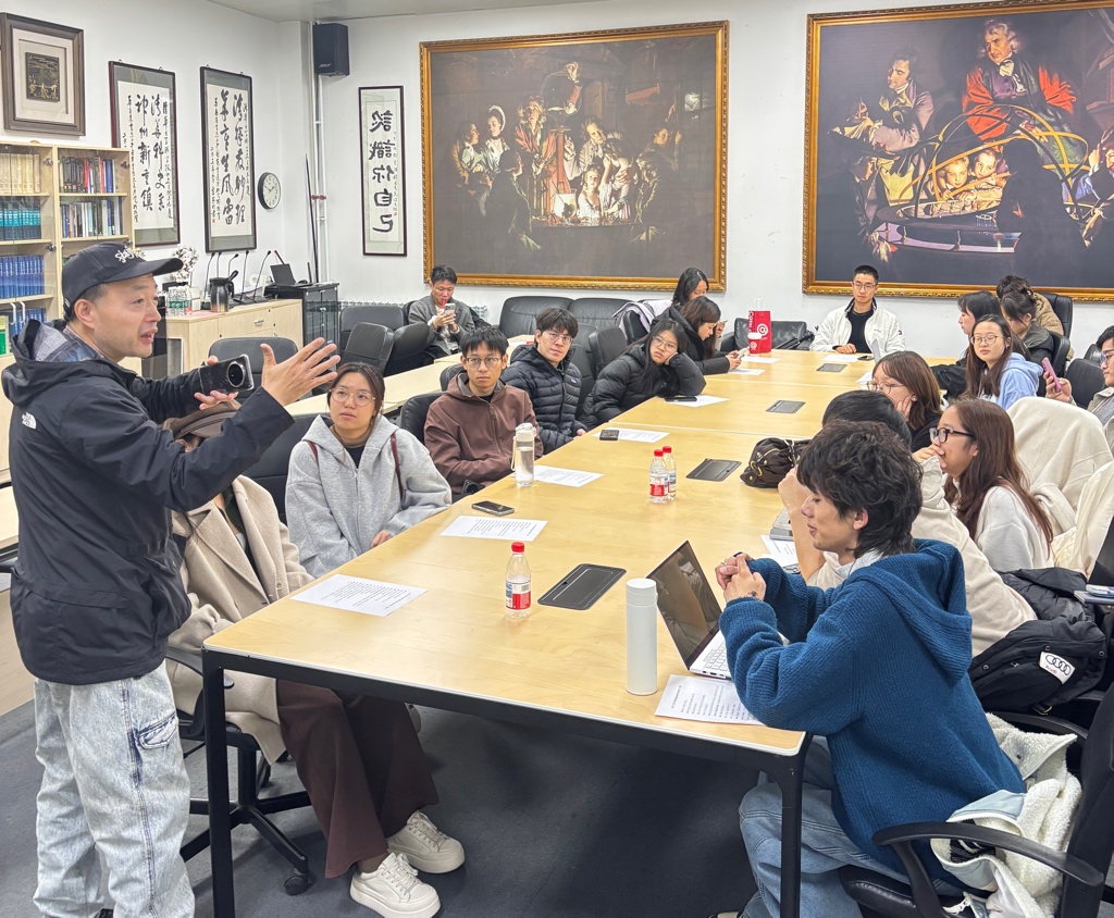 「在清华科博,听见一百年前的电波心跳」 ——媒介发展史课堂沉浸式观展纪实-图片1