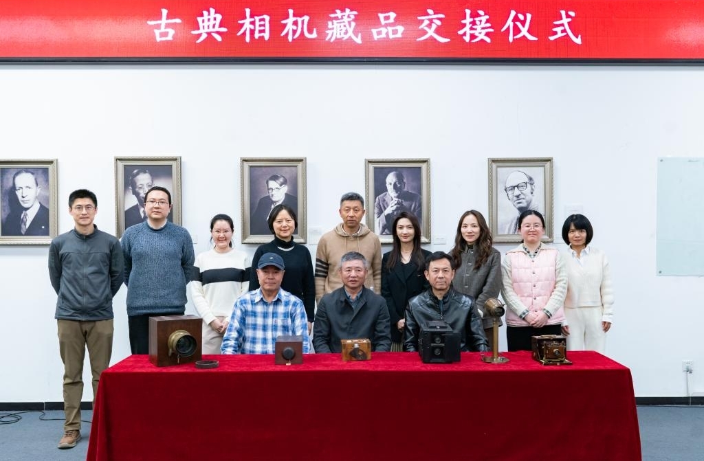 光影递薪：我馆举行古典相机藏品交接仪式-图片8
