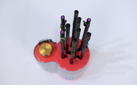 簇杆自适应机器人手俯视照片