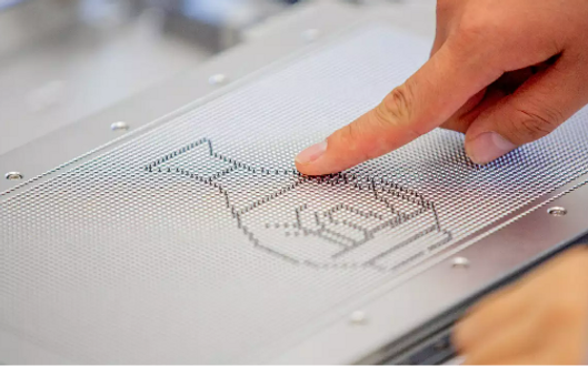 盲用计算机-点显器面板局部