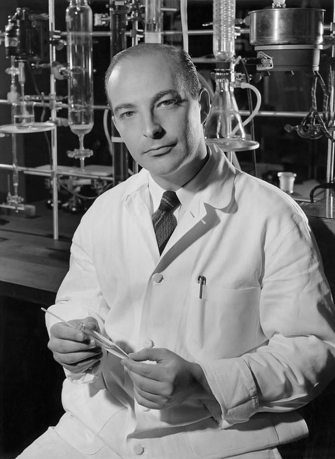 阿瑟·科恩伯格照片